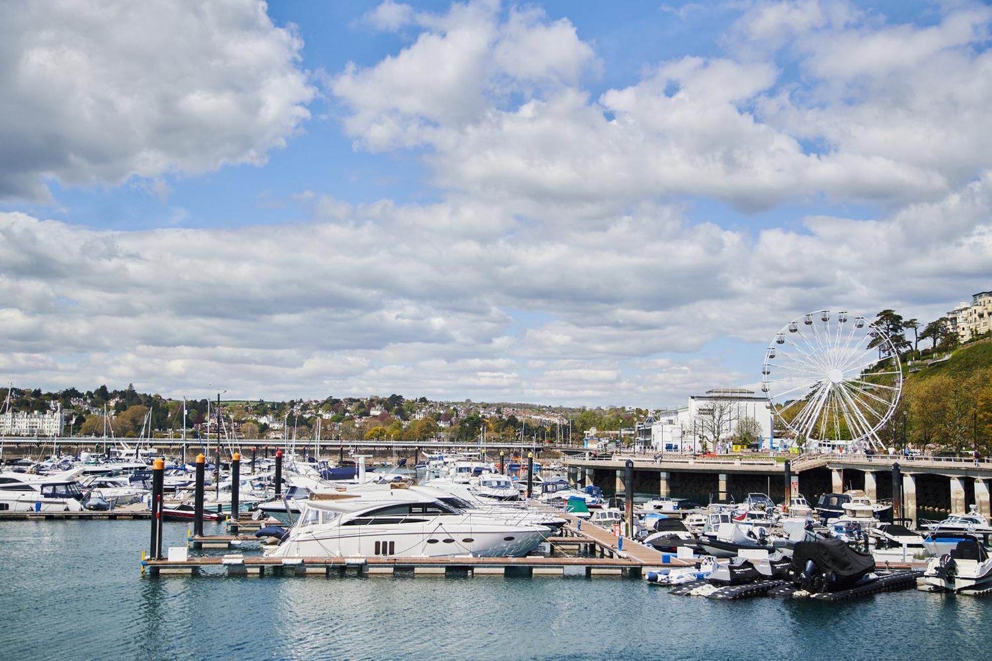 Апартаменты Harbour Breeze - Contemporary Waterside Bolthole On Torquay'S Iconic Marina Экстерьер фото